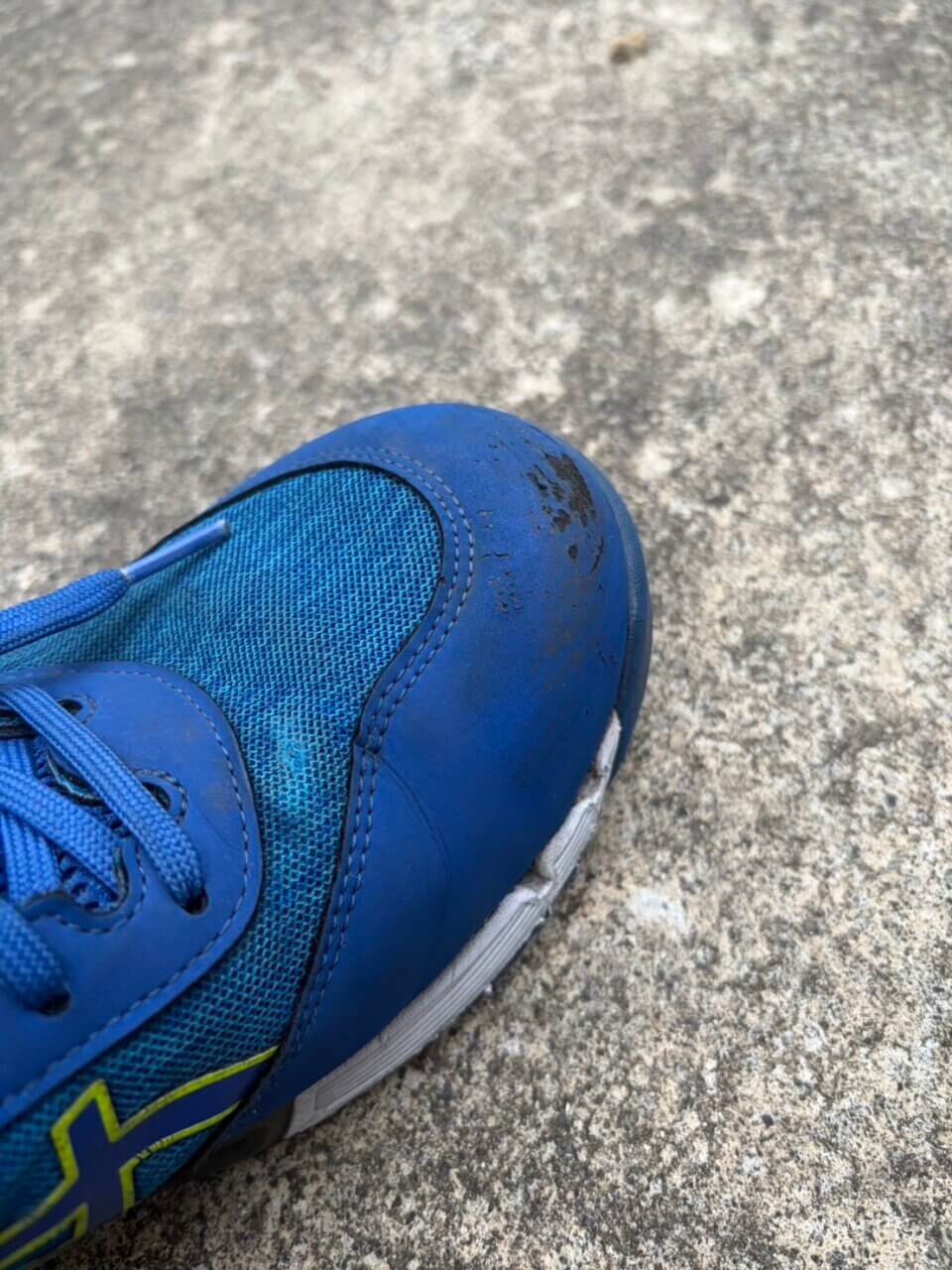 購入後12ヶ月履いたアシックスの安全靴